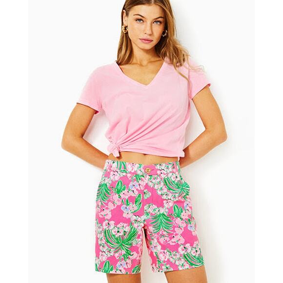 Lilly Pulitzer Pants - NWT Lilly Pulitzer Gretchen High Rise 7” Short in Roxie Pink Worth A Look Floral
